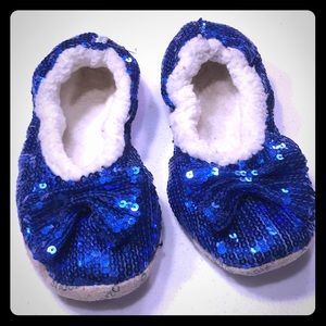 Snoozies blue sequin slippers softest cozy inside
